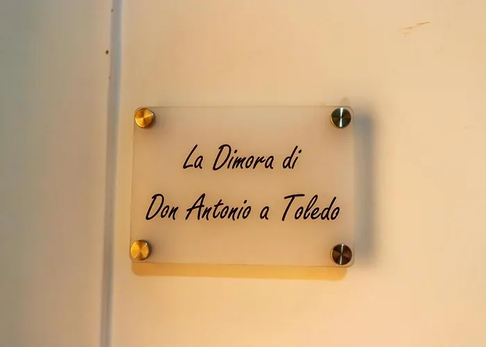 بيت ضيافة La Dimora Di Don Antonio A Toledo نابولي